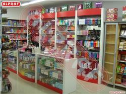 Cosmetics & Perfumes Stores